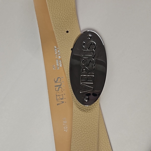 Versus Versace Beige/Nude Leather Belt Size 40 main image 4